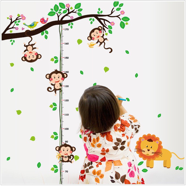 Decal dán tường Thước đo khỉ con đu dây