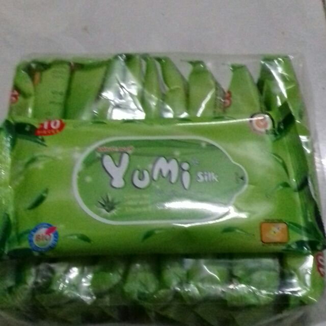 Khăn ướt du lịch YuMi Silk(10 gói tặng 1 gói )
