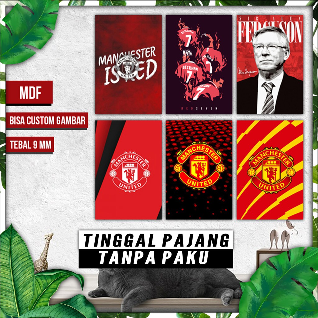 Poster Treo Tường Hình Cầu Thủ Bóng Đá Manchester United Mdf030257