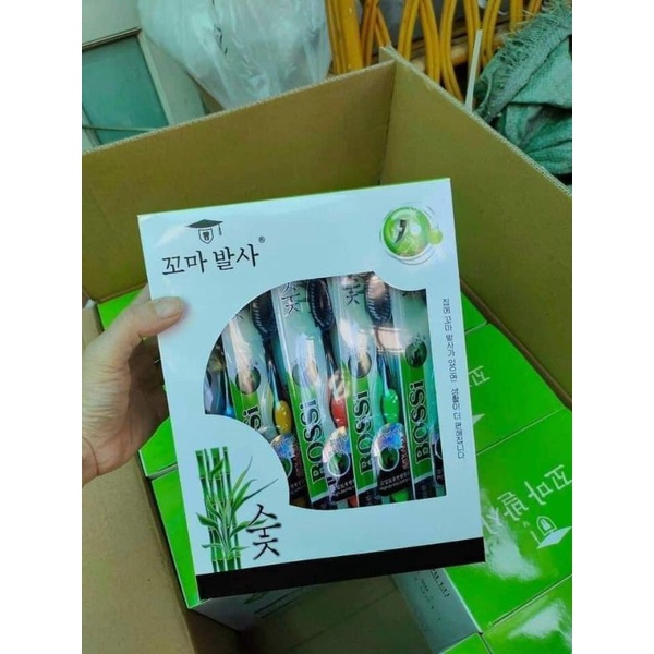 Hộp 30 bàn chải than tre hoạt tính Bossi Hàn Quốc siêu mềm mại dùng cho cả gia đình