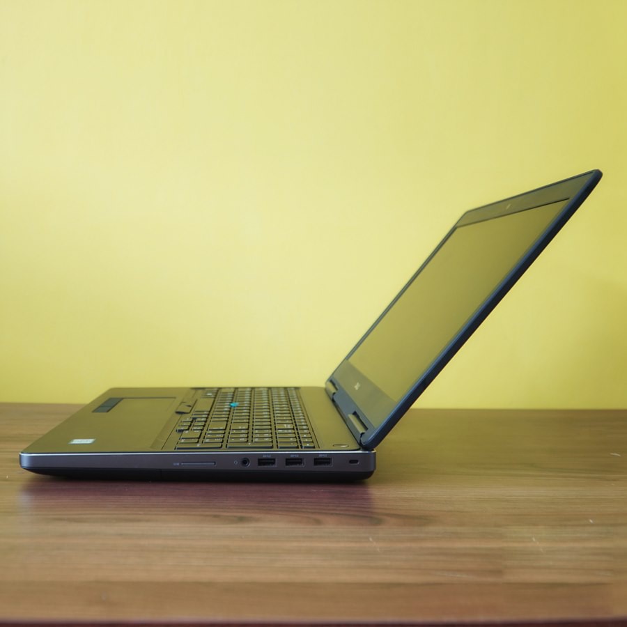 Laptop Dell Precision 7520