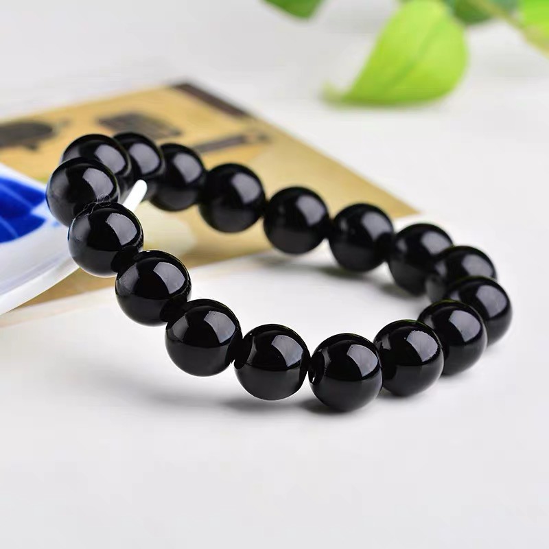 Chuỗi Vòng Tay Nhựa Màu Đen Phong Thuỷ Sáng Bóng Mainia Shop