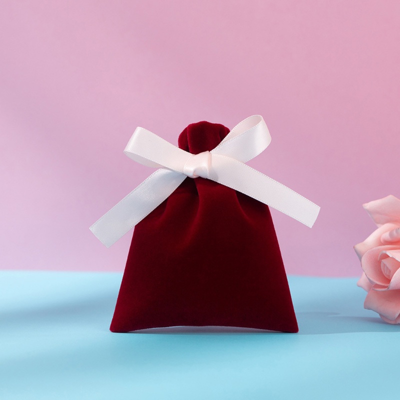 Set 50 Túi Nhung Đựng Kẹo 7x9cm Có Dây Ruy Băng Trang Trí Giáng Sinh