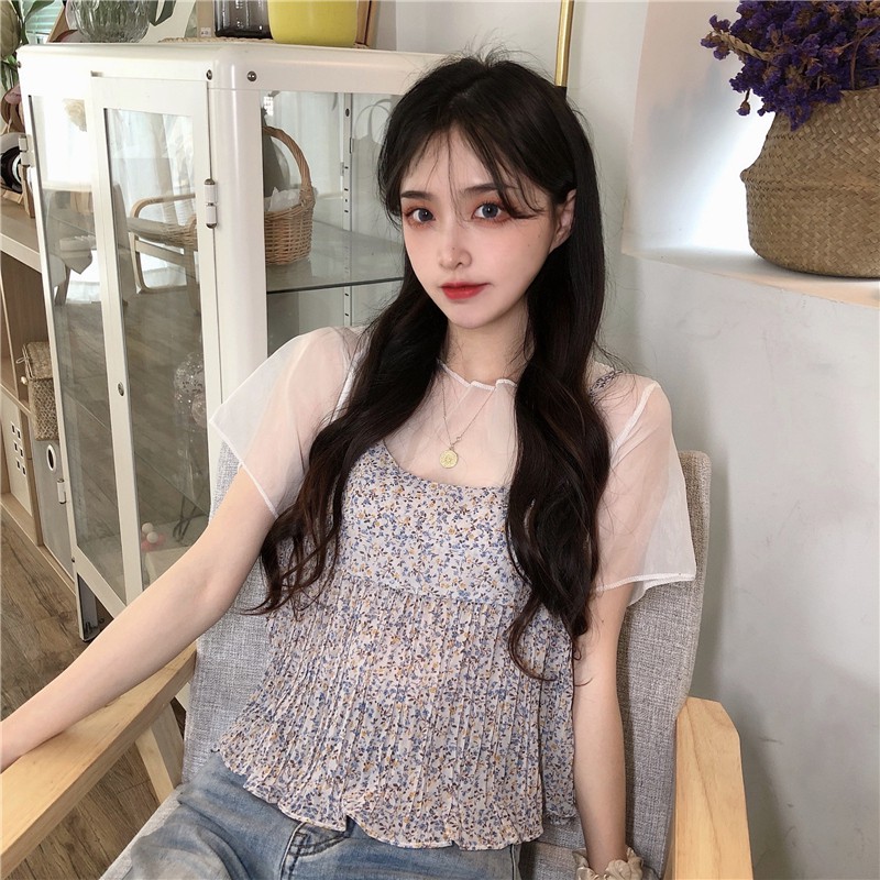 Floral suspender fake two Chiffon T-shirt fake two T-shirt Korean girl Shirt Short Sleeve fat sister thin T-shirt short sleeve T-shirt