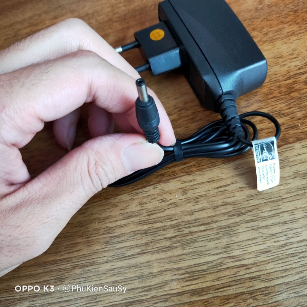 Sạc Nokia Chân tròn To dành cho điện thoại Nokia 110i và một số máy Nokia Khác 2610,3310,3100,3220..., Bảo hành 3 tháng