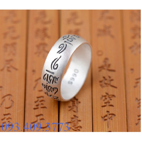 NHẪN KHẮC OM MANI PADME HUM TÂY TẠNG - NH182