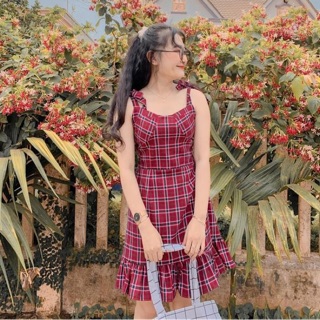 Váy Hai Dây Caro Đỏ Chân Bèo
