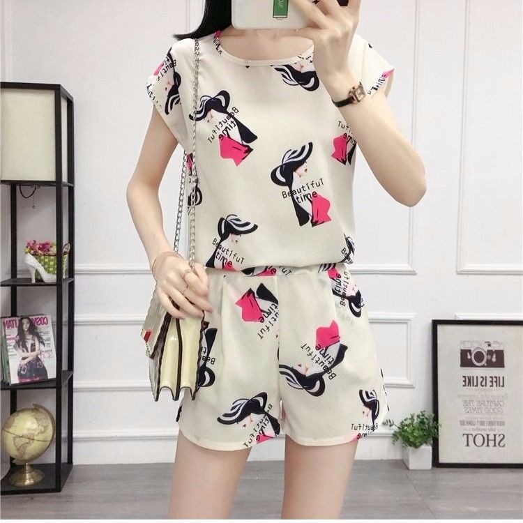 One-Piecesuit Mother's Wear Summer New Slimming Women's Wear Two-Piece Shorts Casual Fashion Loose Outfit Women's