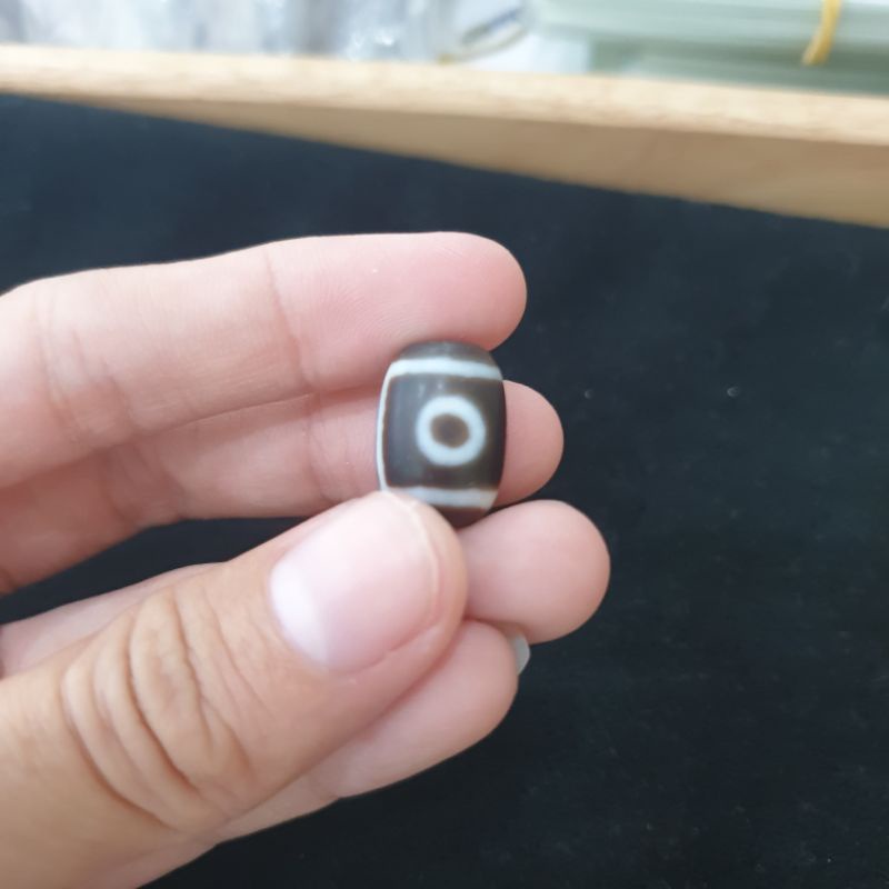 Mặt Dzi Tây Tạng đá mã não hàng VIP có kiểm định