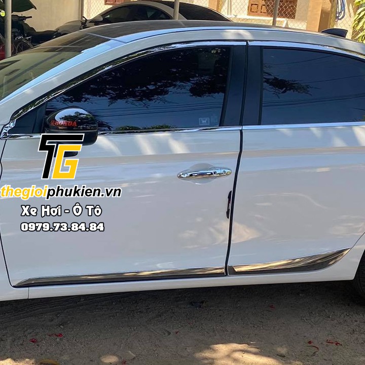 Ốp nẹp sườn, nẹp hông xe Honda City 2021- hàng cao cấp