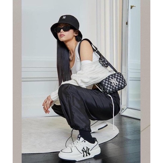 GIÀY M.L.B CHUNKY LINER NY BLACK WHITE DA THẬT SC