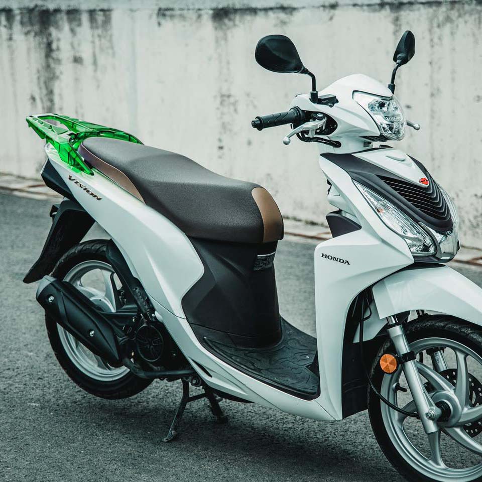 Cảng sau Vision 2014-2018, tay dắt trong suốt kiểu dáng SH 300i hàng Zhi.pat chính hãng thay thế cảng zin