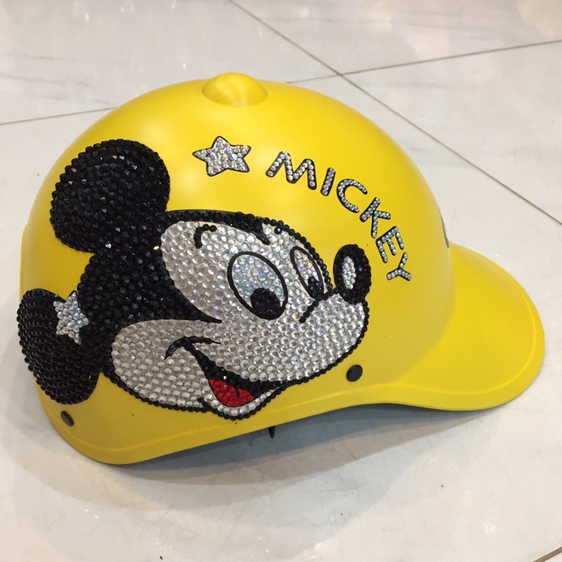 Nón thể thao đính hột đá có lỗ cột tóc
