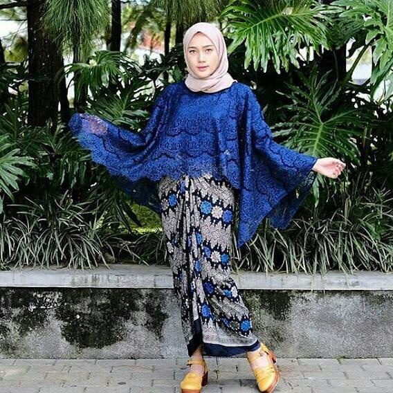 1 Bộ Áo Choàng Và Chân Váy Sang Trọng Lấp Lánh Dành Cho Cặp Đôi | BigBuy360 - bigbuy360.vn