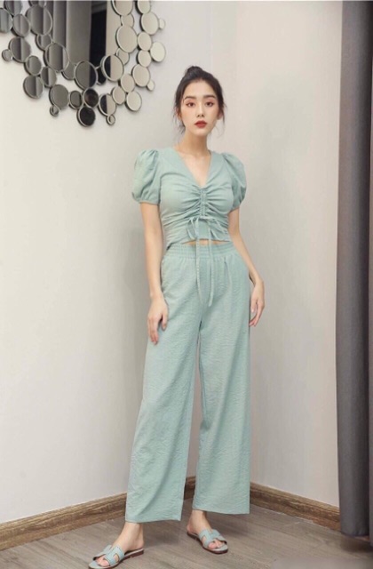 Bộ đũi áo rút dây ngực quần ống rộng chất đũi siêu mát | BigBuy360 - bigbuy360.vn