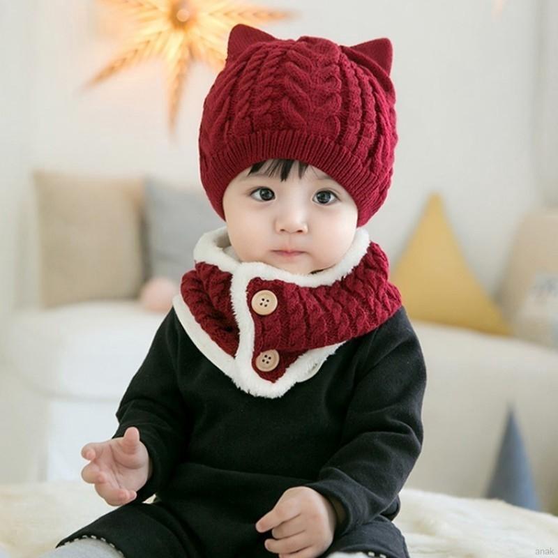 Set nón len và yếm dễ thương cho bé