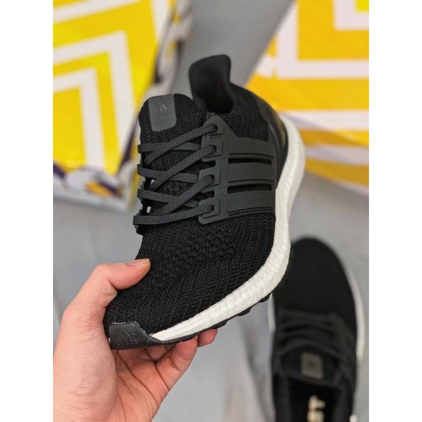 Giày thể thao adidas ultra boost 4.0