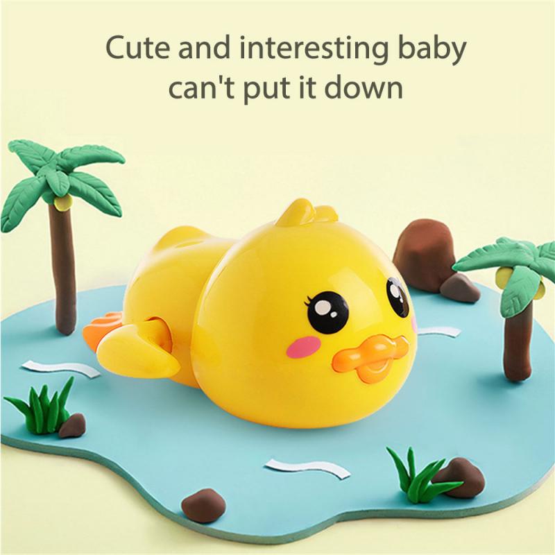 1 Con Vịt Đồ Chơi Lên Dây Cót Dễ Thương Cho Bé Chơi Khi Tắm