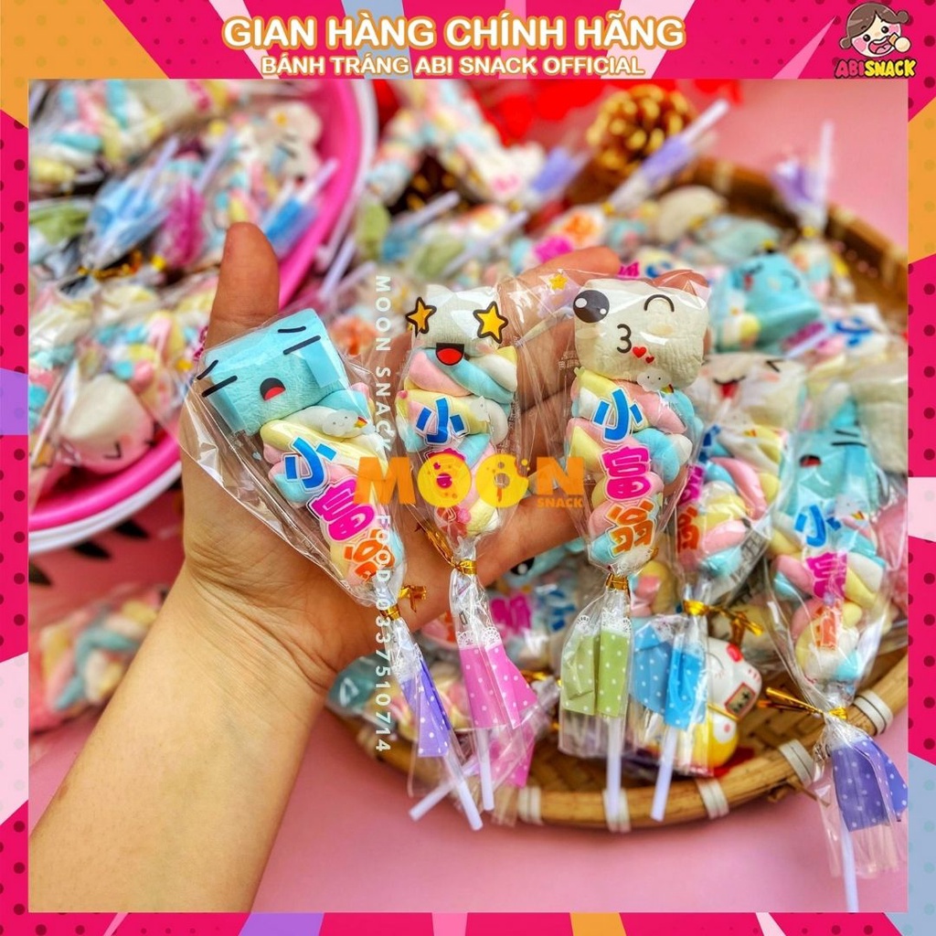 Kẹo bông cây Marshmallow trong giỏ hình biểu cảm ngộ nghĩnh