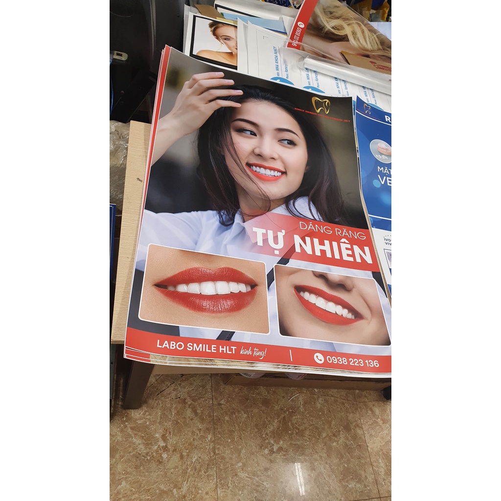 Tranh nha khoa chủ đề Nụ cười đẹp, Nụ cười gia đình - chất liệu IN ẢNH