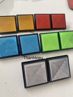 Mắt mèo phản quang vuông Đủ màu