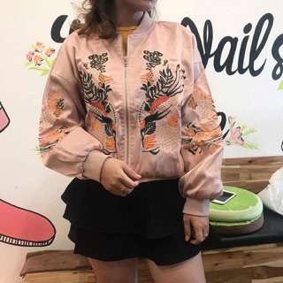 [Tặng Mã 70K – Hàng Chính Hãng] Áo bomber hồng thêu