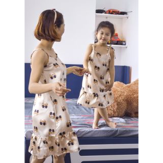 Đầm mặc nhà cột dây vai