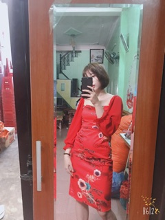 Đầm body phối tay voan(sỉ 100k)kèm mút
