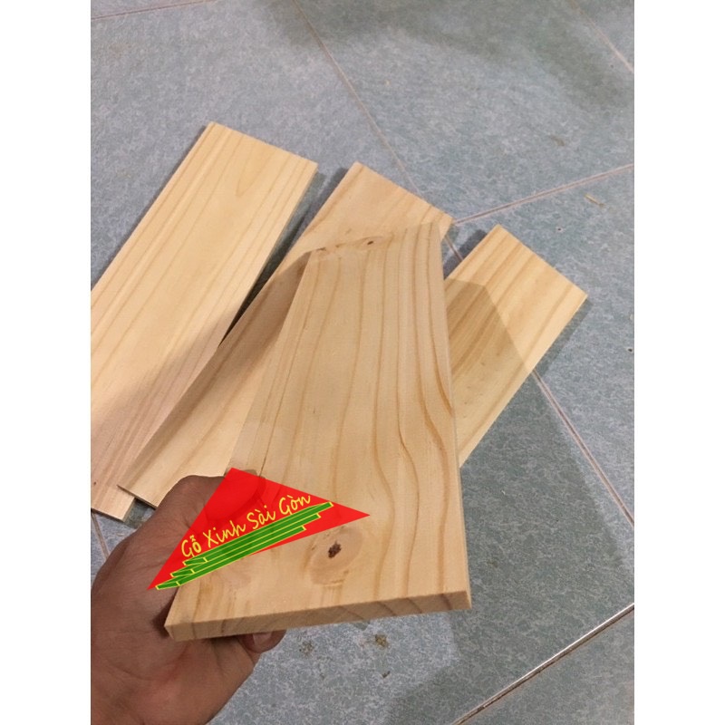 Thanh gỗ thông dài 40cm, rộng 12cm, dày 1cm bào 4 mặt láng đẹp