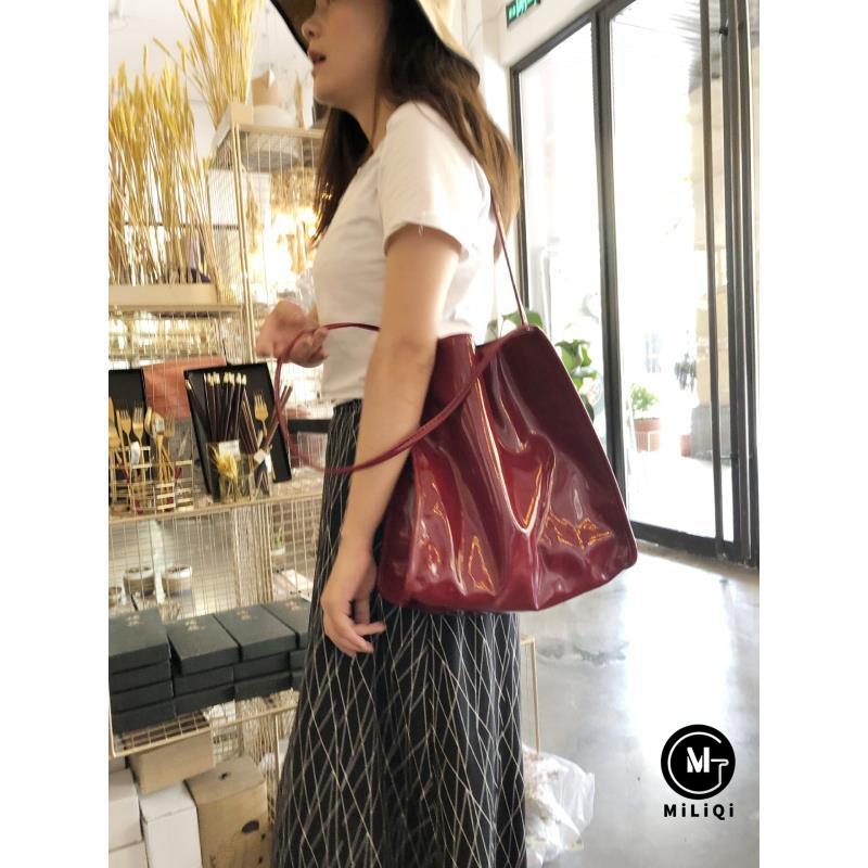 Túi Xách Da Bóng Thời Trang 2023 Cho Nữ