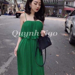 Jumpsuit hai dây xếp li zara xanh lá