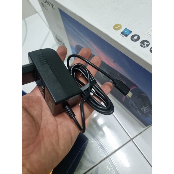 Bộ Sạc Zin Theo Loa SONY XB43 5V 3A mới 100%