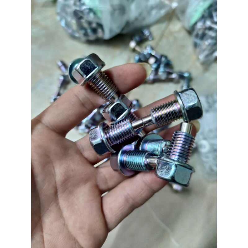 Ốc xả nhớt nam châm cho xe Honda và yamaha , ốc xả dầu nam châm