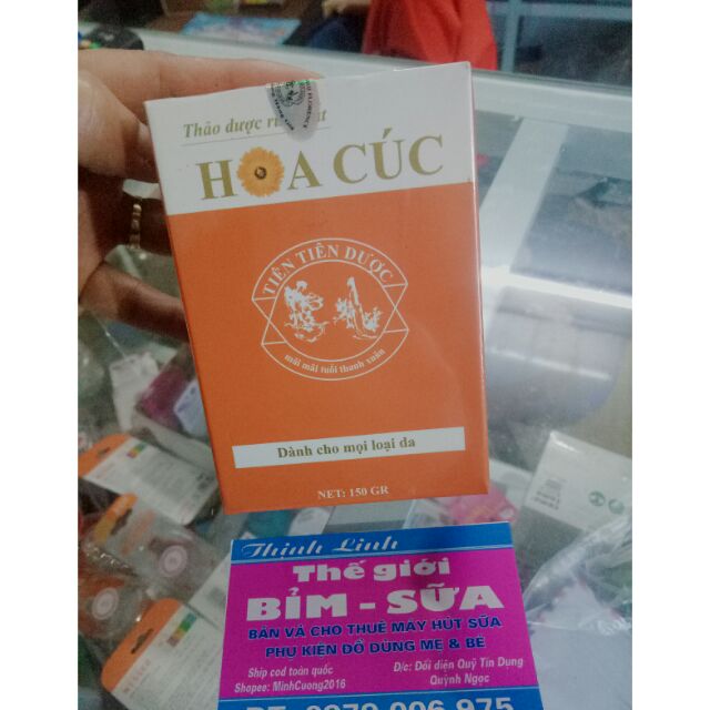 Bột rửa mặt thảo dược Hoa Cúc ( bầu bí bon chen thoải mái)