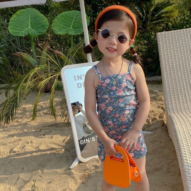 Váy hai dây thun len gân ôm body bé gái dễ thương sành điệu