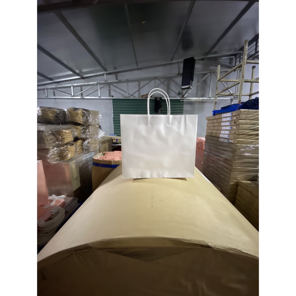 10 Túi giấy krap Nhật 30x32x13cm quai giấy xoắn cao 30cm ngang 32cm hông 13cm SET 10 CÁI | BigBuy360 - bigbuy360.vn