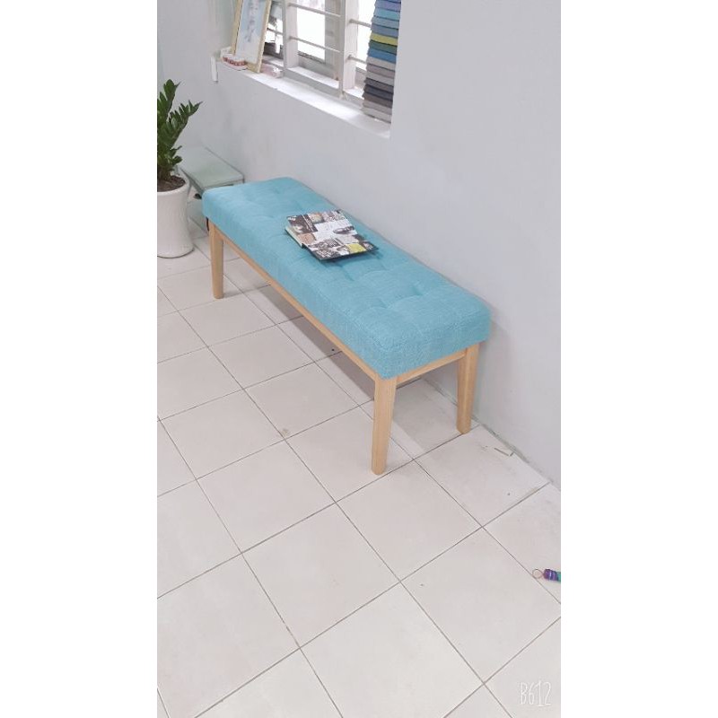 Ghế băng xanh vải