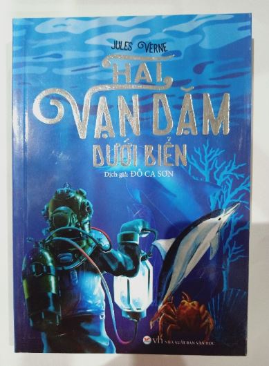 Sách - Hai Vạn Dặm Dưới Đáy Biển - Tân Việt