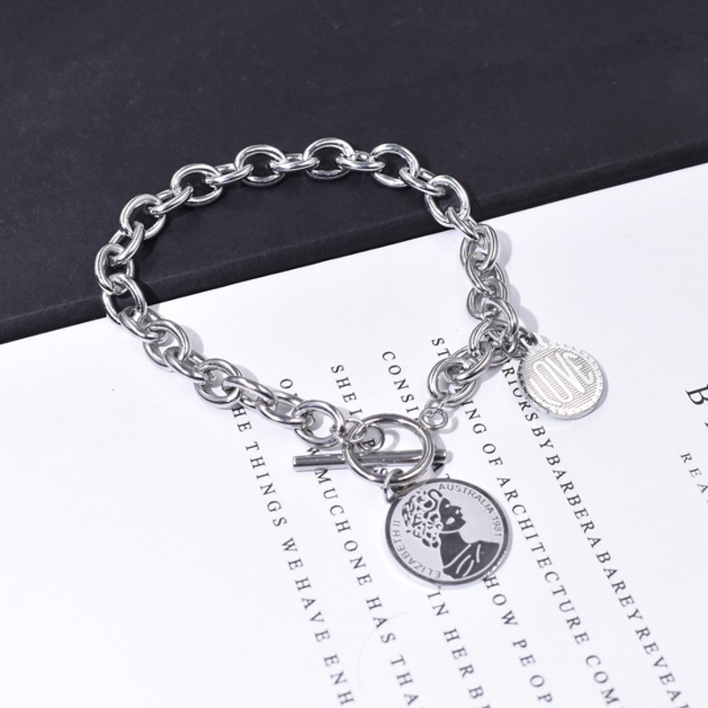 Vòng tay bằng thép titan thiết kế đơn giản độc đáo cá tính