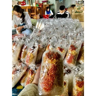 1 bịch bánh tráng trộn sốt bò