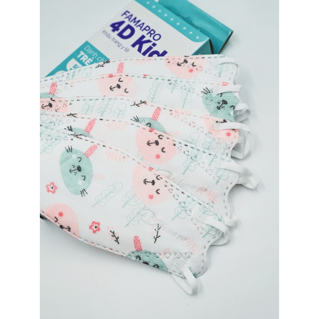 Khẩu trang trẻ em 3 lớp Famapro 4D KF94 ( Hình Mèo ) - Hộp 10 cái