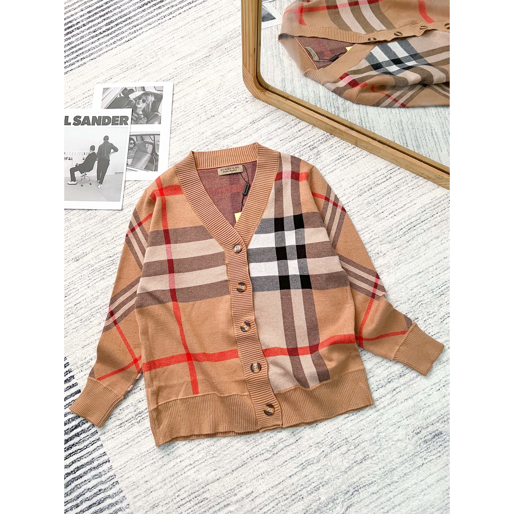 Áo khoác Cardigan len dệt kim phối kẻ sọc BBR, Cadigan dày dặn Quảng Châu cao cấp thương hiệu thời trang D&R L020