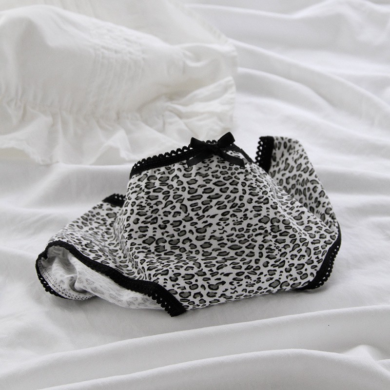 Quần lót nữ cotton họa tiết da báo cá tính sexy gợi cảm viền ren có nơ cao cấp DOLLY SECRET QL046 | BigBuy360 - bigbuy360.vn