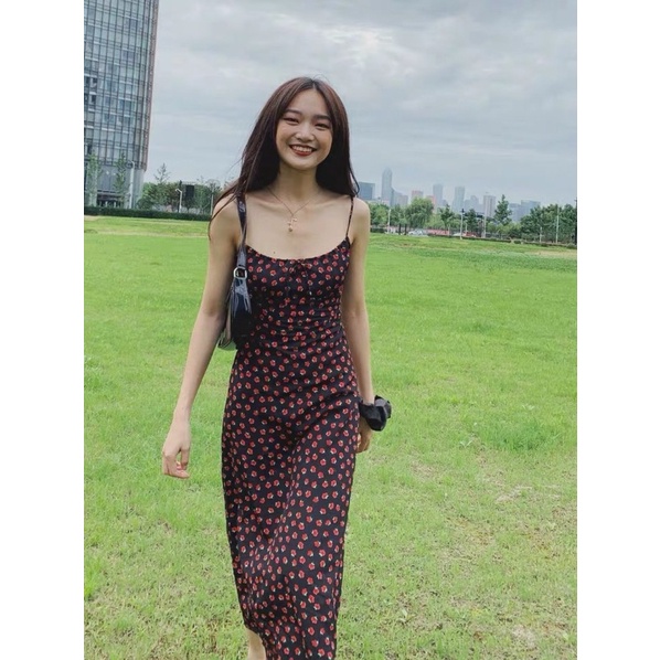 Đầm Maxi Hai Dây Hoa Nhí Màu Đen TQXK