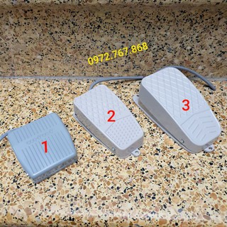 Công tắc bàn đạp, cóc đạp chân
