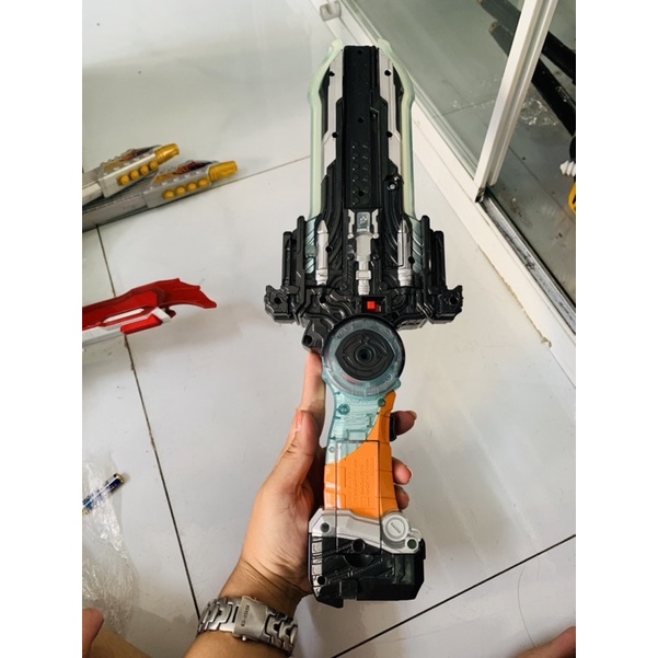 Đồ chơi siêu nhân Bandai Kamen Rider Ghost 4-Mode Change DX Gangan Saber