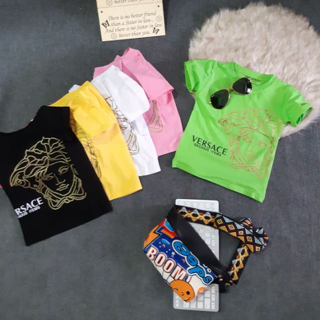 Lô áo in nhũ siêu đẹp . Có 5 màu như hình (chụp thật). Chất nhà Hari thi khách | BigBuy360 - bigbuy360.vn