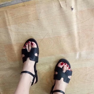 Sale dép Chữ H quai hậu