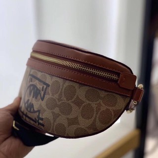 Túi bao tử Coach tròn nâu da thật