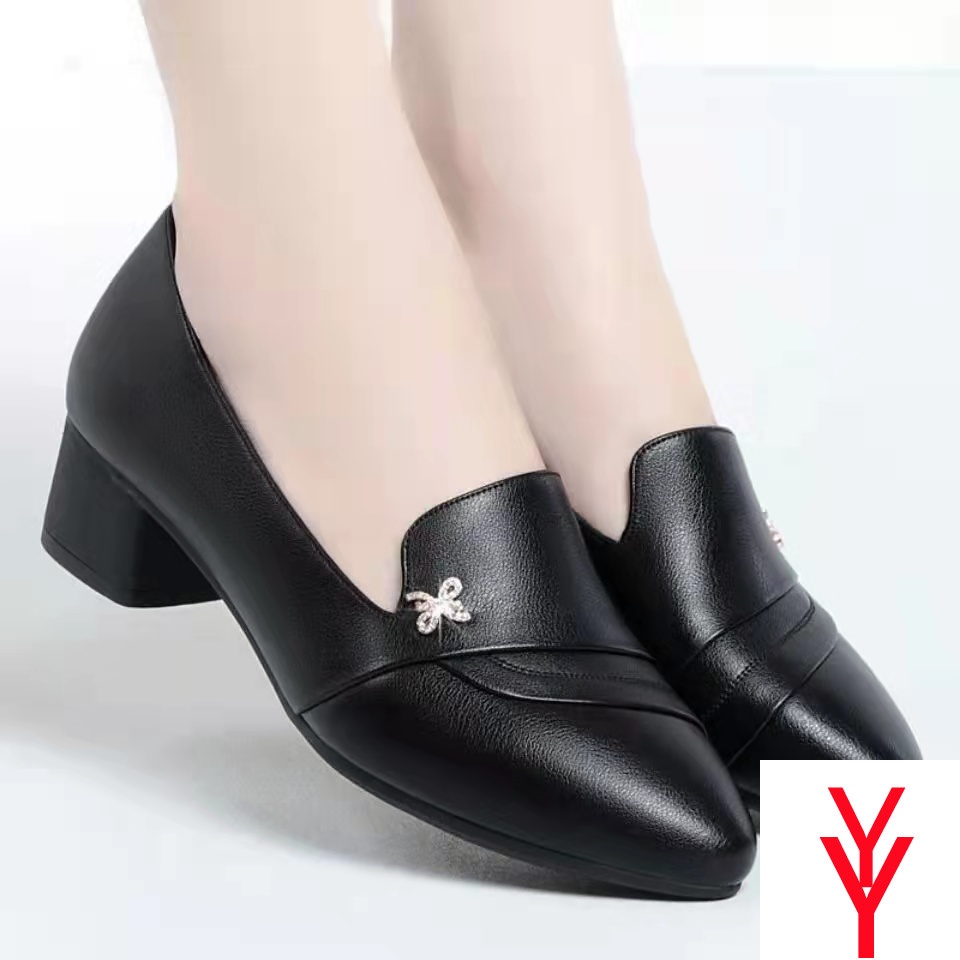 Giày Da Mềm Đế Mềm Thời Trang Năm 2021 Cho Nữ Trung Niên
